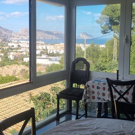 Haus Mit Pool Und Meerblick 阿尔啼 外观 照片