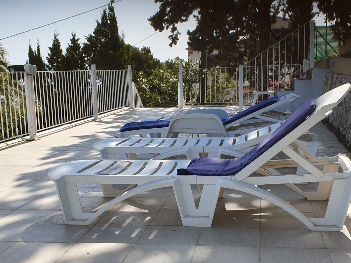 Haus Mit Pool Und Meerblick 阿尔啼 外观 照片