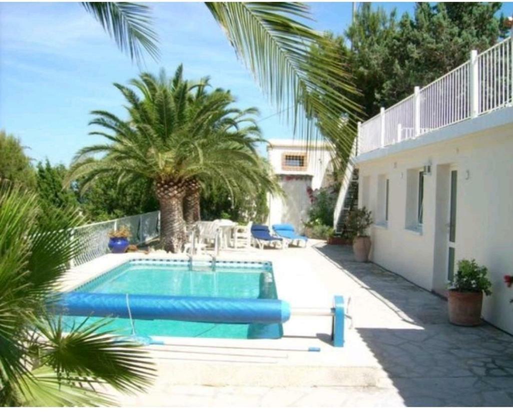 Haus Mit Pool Und Meerblick 阿尔啼 外观 照片
